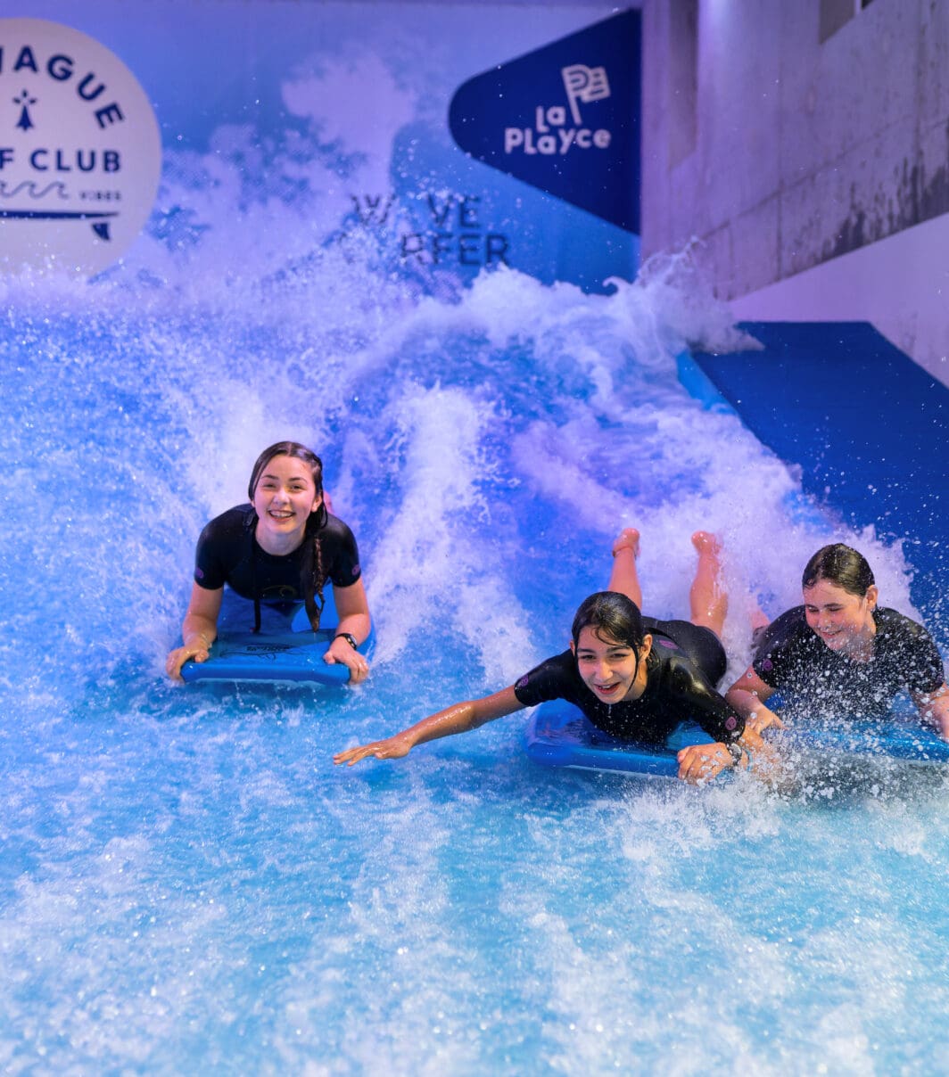 Vague de surf quimper
